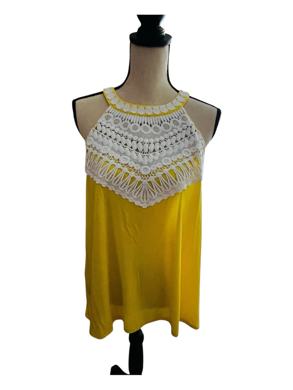 NWT Lilly Pulitzer Yellow Crochet Yoke Dawn Halter Tank Top XL